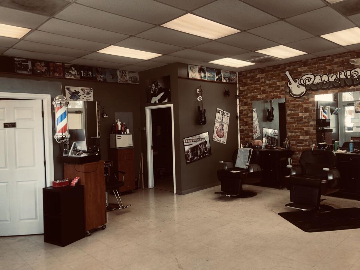 Marshall spinning scissors and rock music News