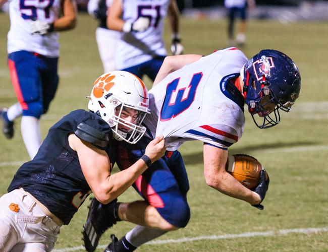 LIBERTYKETTLE RUN FOOTBALL Rodgers catches 3 TD passes as Cougars