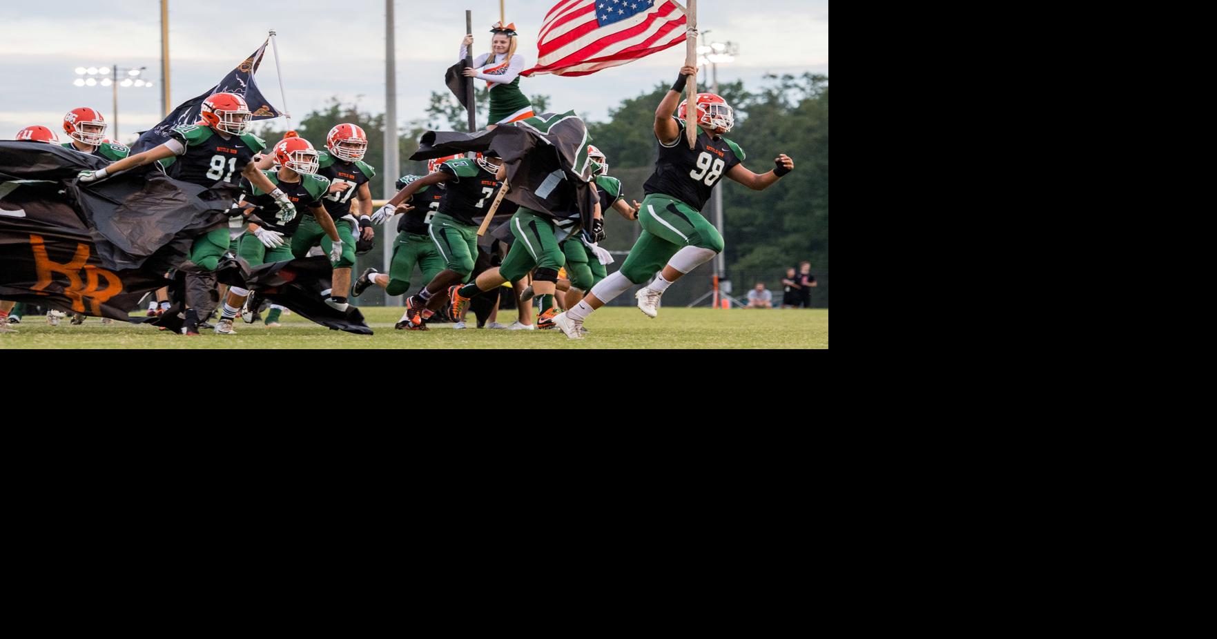Handley_v_Kettle_Run_Football__S516552.jpg