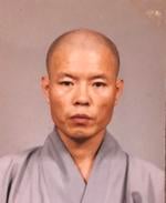 photo_ft_news_monk mogu.JPG