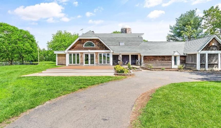 Real Estate Roundup Country View Drive Homes goes for 1.25 million