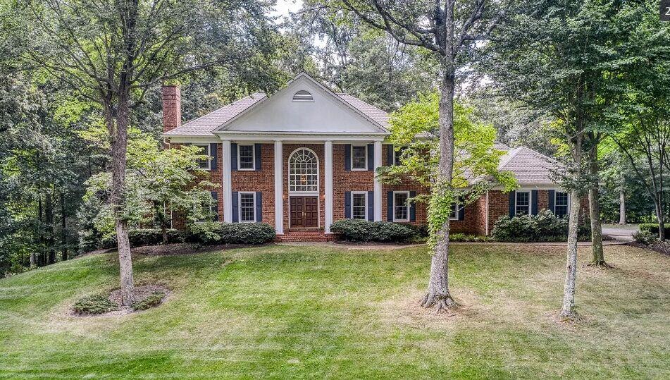 Real Estate Roundup Finchingfield Road residence goes for 950K and