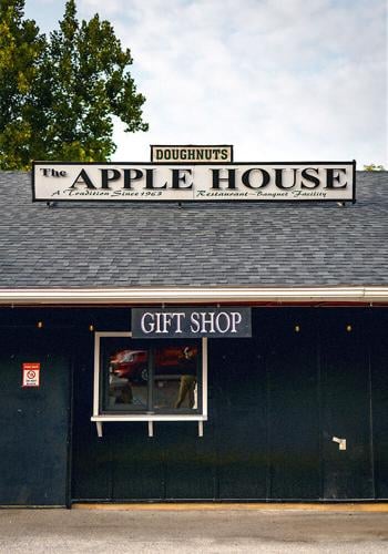 WEB The Apple House (9)