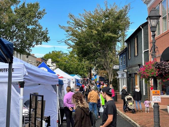 IN PHOTOS 44th Annual Old Town Warrenton Fall Festival draws thousands