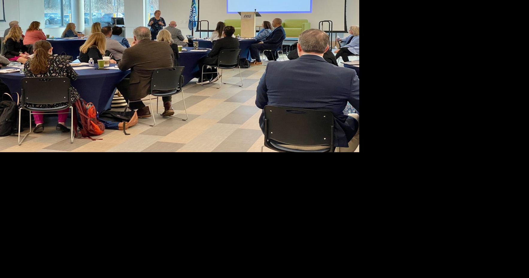Fauquier County Public Schools administrators receive Narcan training