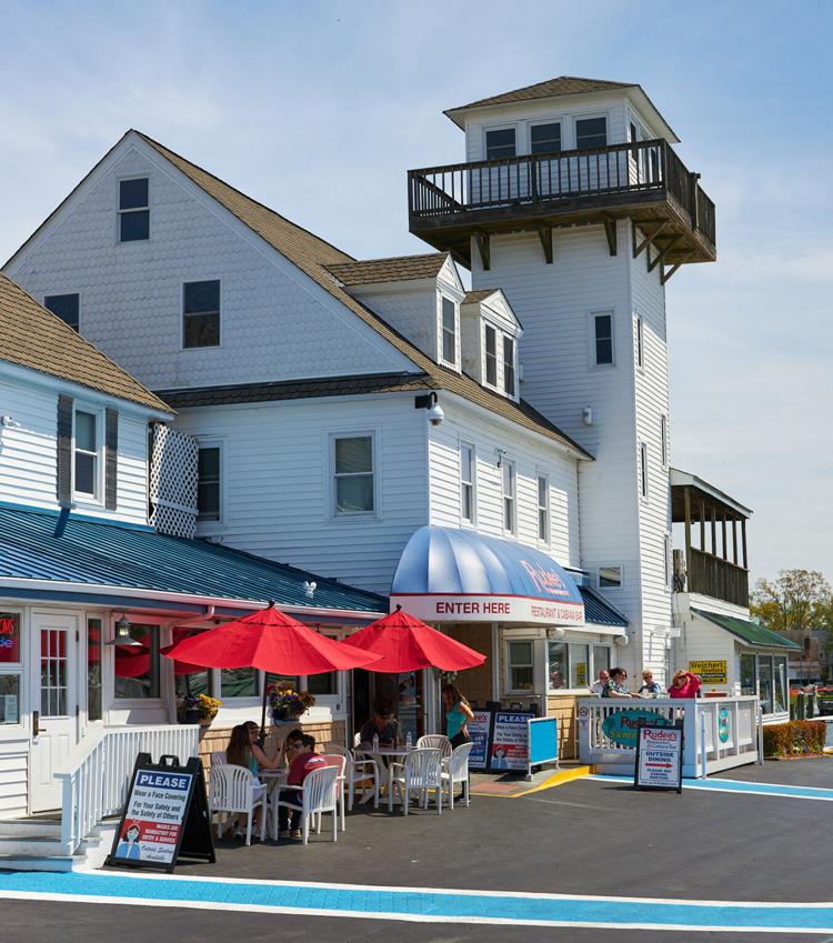 Chesapeake City: Culinary Delights by the Bay