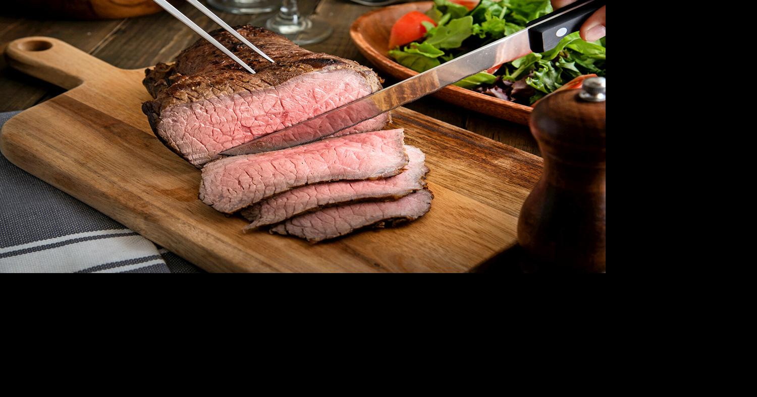 Roast beef slicing