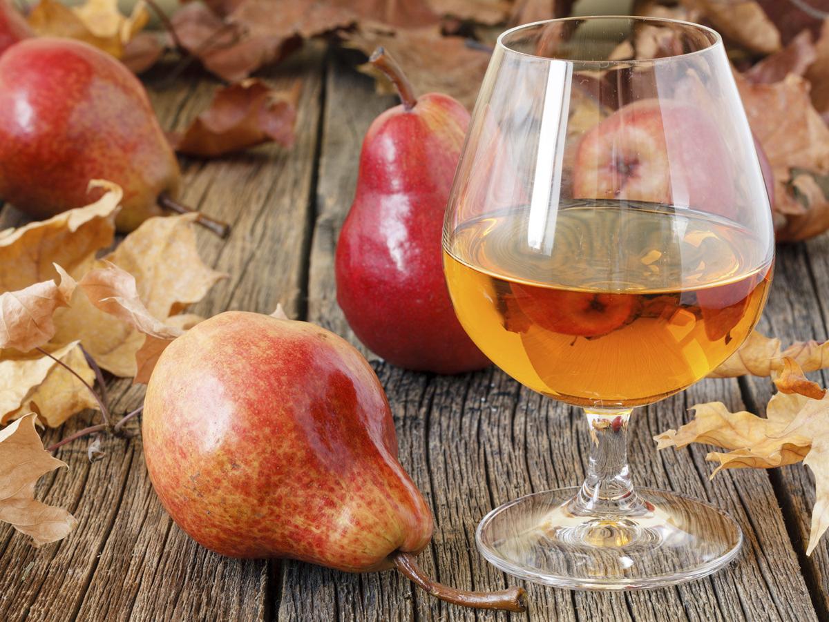 Honey Pear Whiskey Cocktail