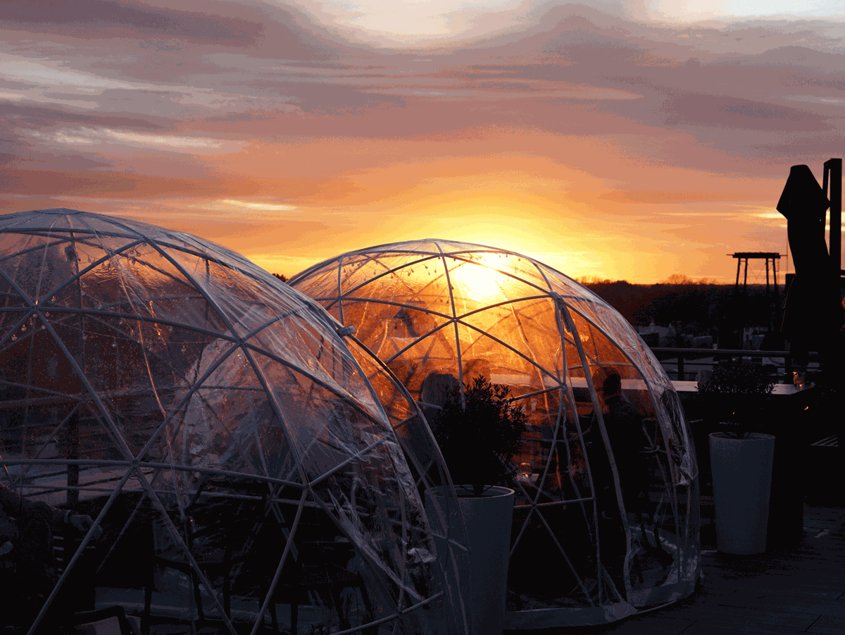 The Newest Way To Dine Outdoors During Missouri S Coldest Months Igloos On Trend Feastmagazine Com