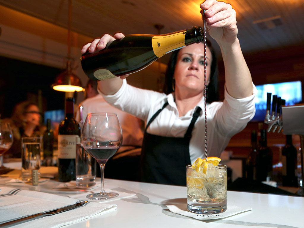 In Kansas City, Plate is a Stylish Spot to Grab a Drink Kansas City