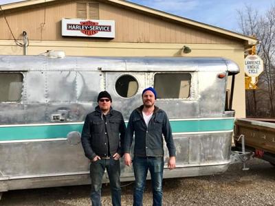 Chef Zach Thompson To Open Dotties Food Truck In Lawrence