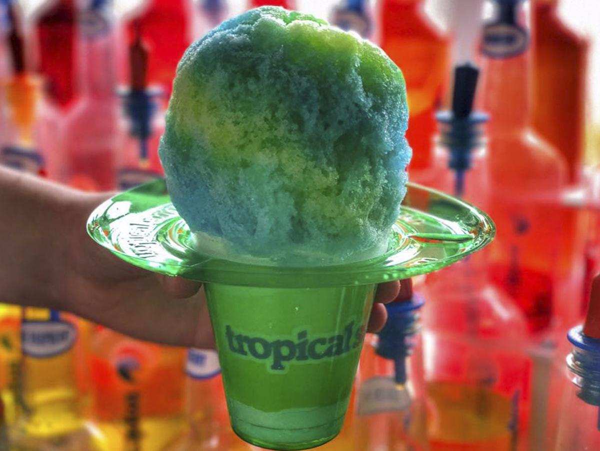 Molly O S Sno Cones And Chili Offers A Changing Seasonal Menu In New Town St Charles St Louis Feastmagazine Com Molly O S Sno Cones And Chili Offers A Changing Seasonal Menu In New Town St Charles St Louis Feastmagazine Com