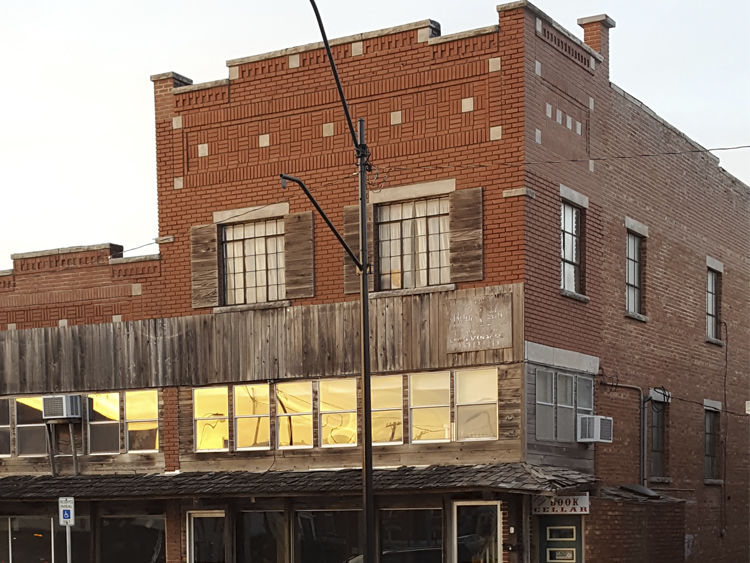 Basil & Bourbon to Open in Downtown Bolivar in December