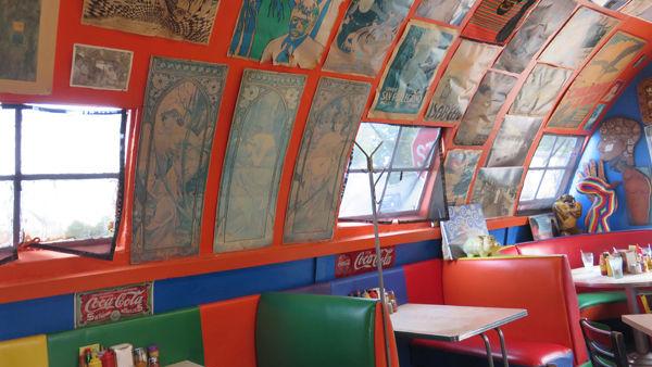 Springfield Missouri S Historic Casper S Cafe Serves Hearty Eats In An Eclectic Space The Feed Feastmagazine Com