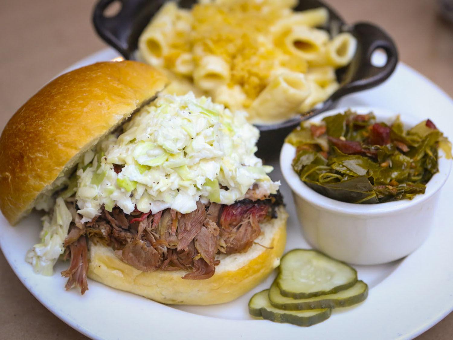 16 MustTry Pulled Pork Sandwiches in St. Louis