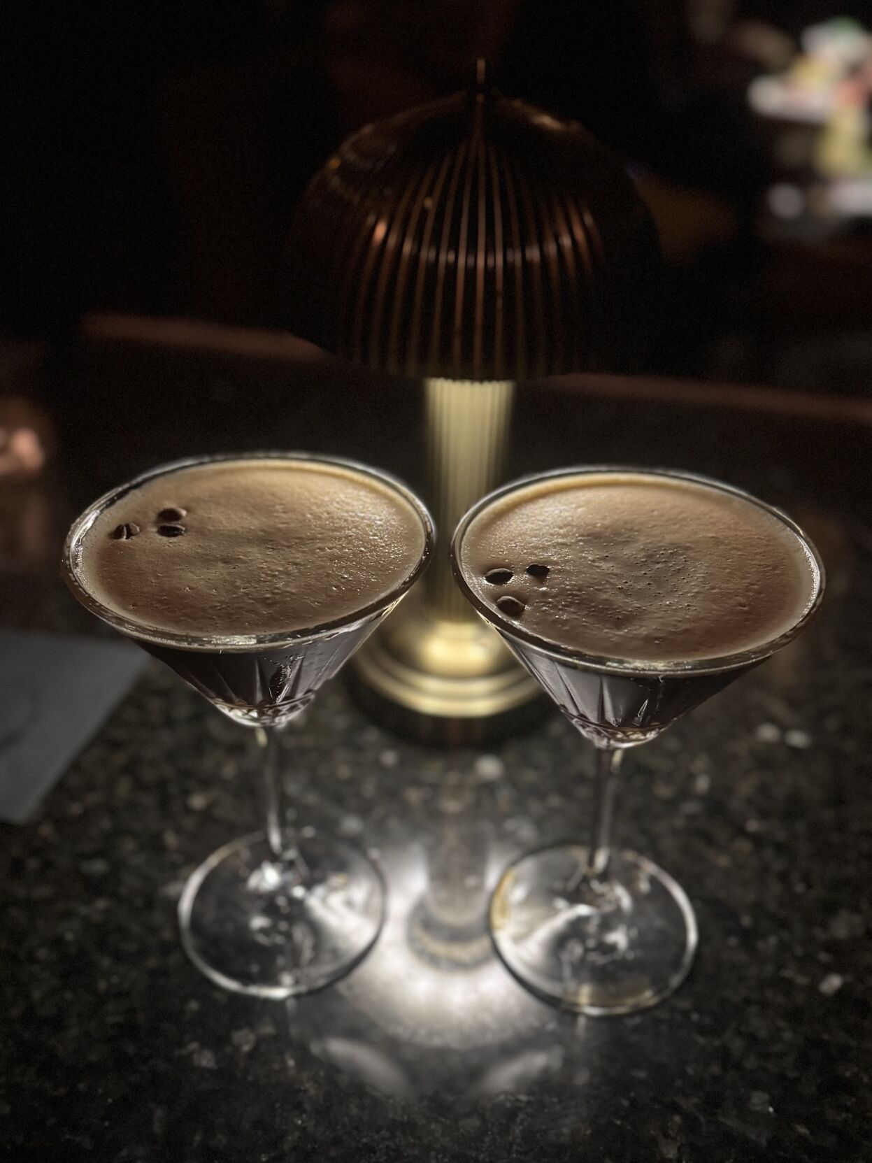 Oak Street inn and lounge side drinks