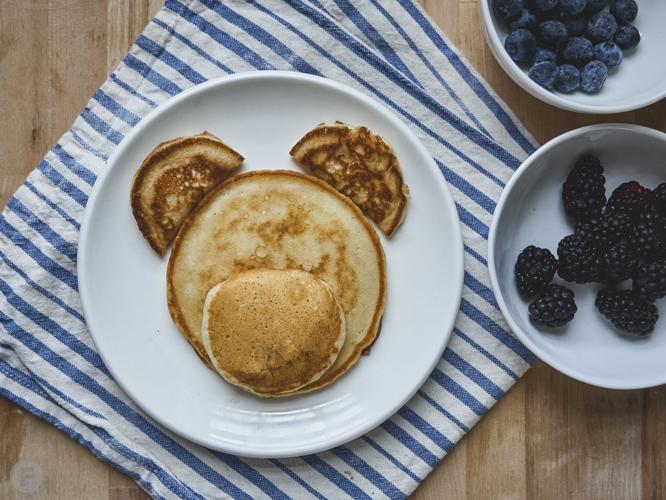 This Pancake Pan Turns Breakfast Into Fun Zoo Animals and You Know