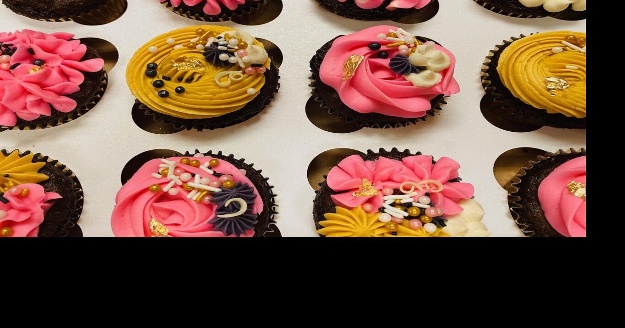 Foxes Boxes cupcakes