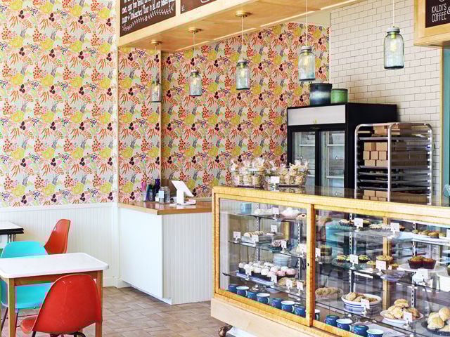 Bake Shop: Pint Size Bakery
