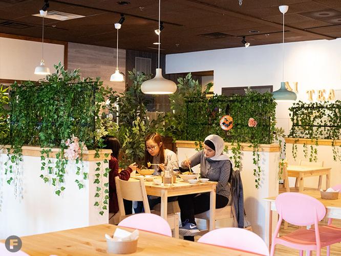 Hitea Offers Ramen Rice Bowls Bubble Tea And Baked Goods In Chesterfield St Louis Feastmagazine Com