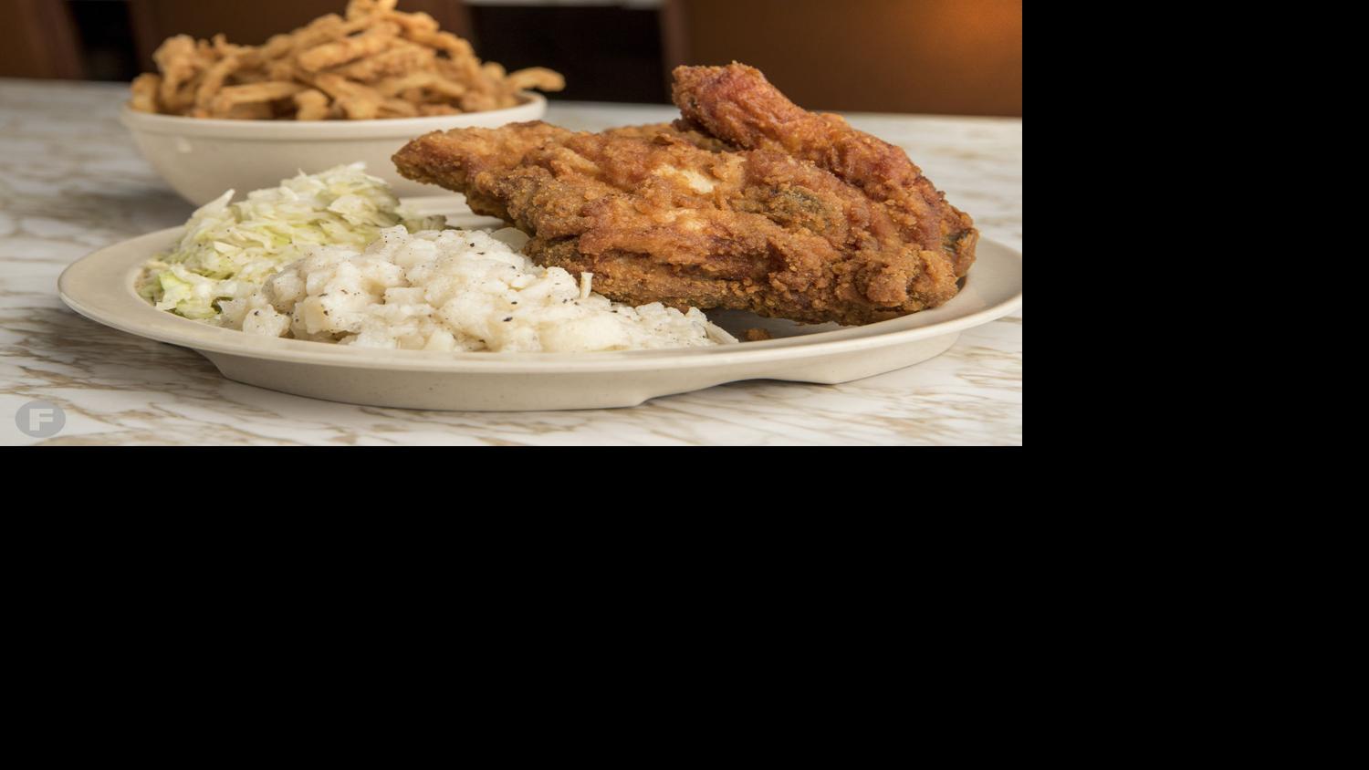 In Pittsburg, Kansas, Chicken Annie's Original Has Served the Same