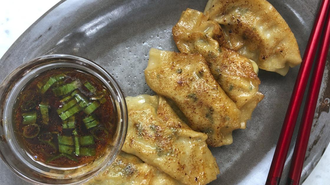 Asian ginger dipping sauce for dumplings