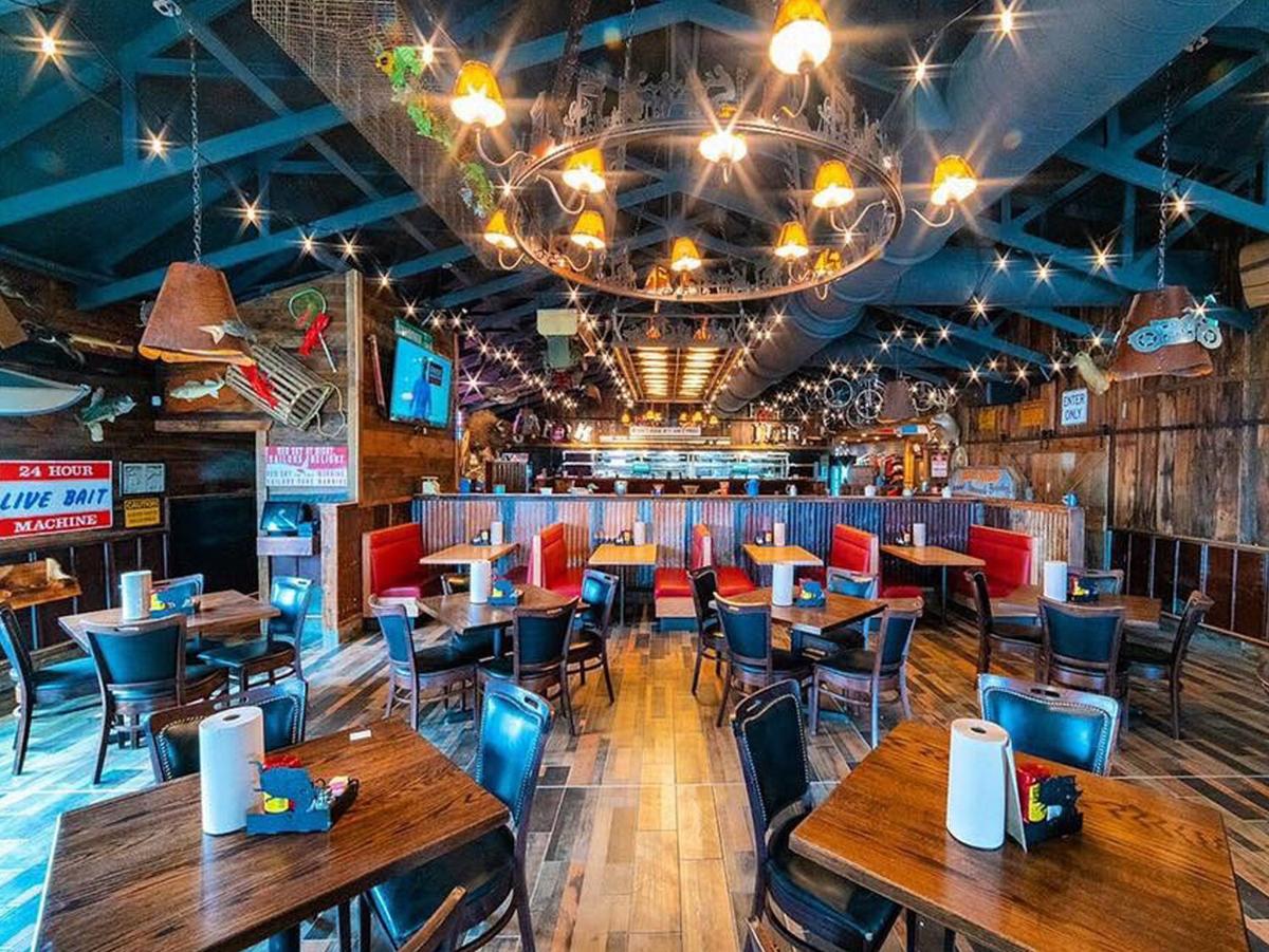 Flat Creek Restaurant Serves Broasted Chicken, Fried Pie and More in