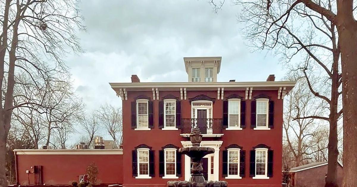 August the Mansion offers cozy upscale dining in O’Fallon August the Mansion offers cozy upscale dining in O’Fallon