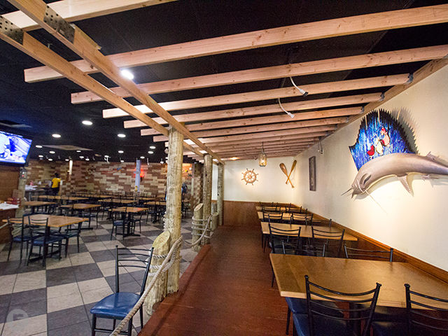 The Mad Crab Now Open in University City, Serving Louisiana-Style Seafood Boils | St. Louis ...