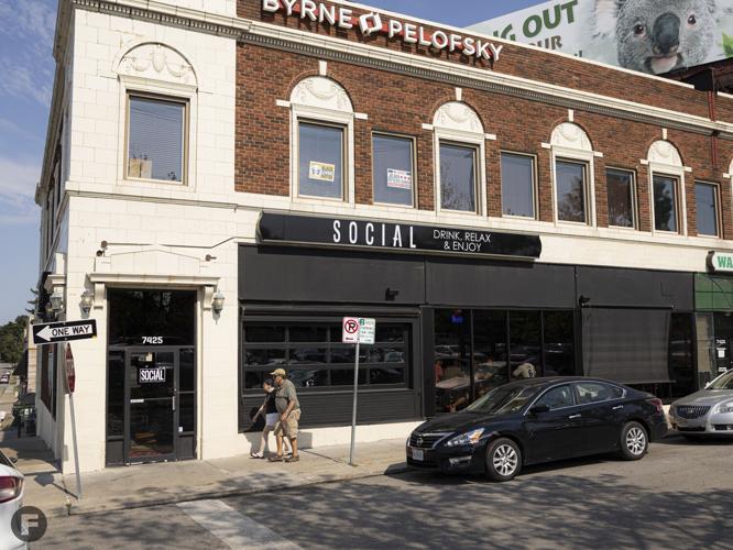Social brings a new neighborhood sports bar to Kansas City's Waldo