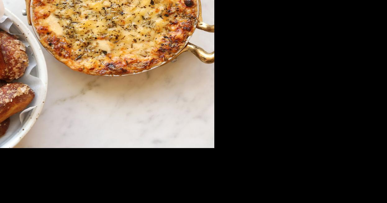 Recipe Caramelized Onion and Gruyere Dip