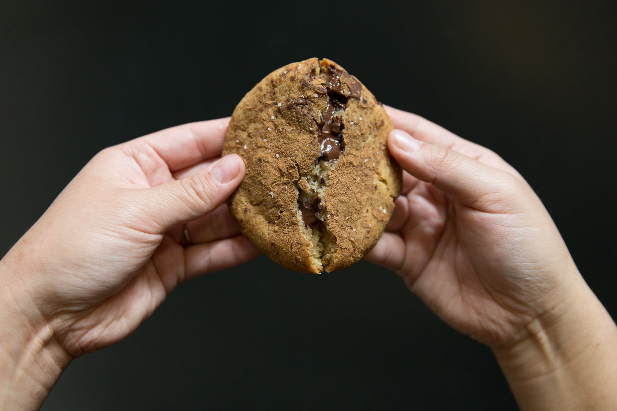 love at first bite cookies