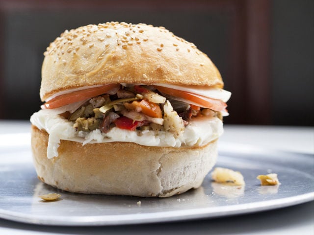 Sandwich Shop: Blues City Deli