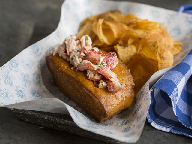 Seafood: Peacemaker Lobster & Crab Co.