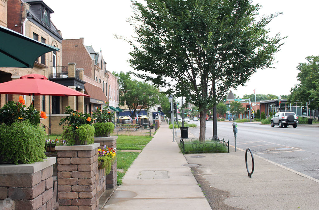 Feast on St. Louis – South Grand: Streetscape