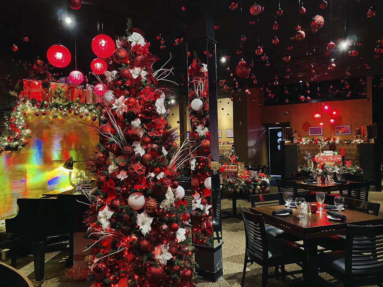 Holiday popup bars and markets bring good cheer to Kansas City this year