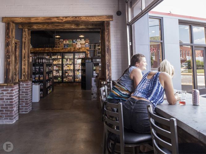 Craft Beer Cellar Opens Shared Space with Living Room in St. Louis
