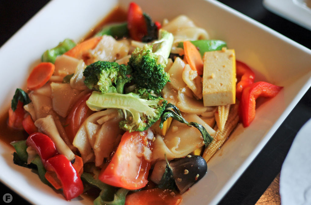 Feast on St. Louis – South Grand: King & I Kee Mao