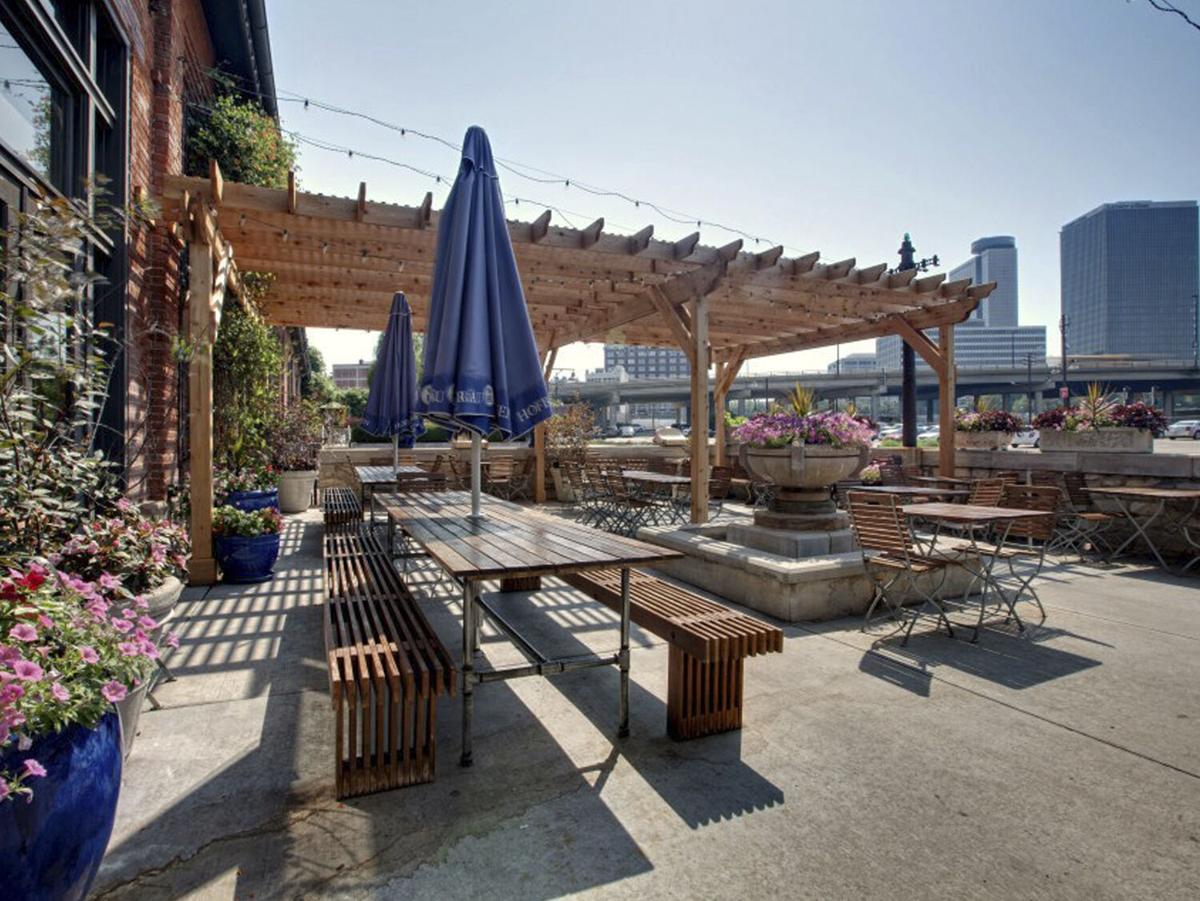 Holiday Pop Up Bars And Markets Bring Good Cheer To Kansas City This Year Kansas City Feastmagazine Com Holiday Pop Up Bars And Markets Bring Good Cheer To Kansas City This Year Kansas City Feastmagazine Com