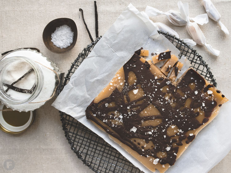 Vanilla caramels with dark chocolate and sea salt Recipes