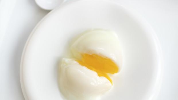 Tech School: The 65° Egg | Main Courses | feastmagazine.com