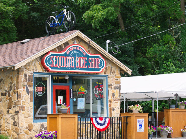 Sequiota Bike Shop Keeps Springfield Cyclists Cool With