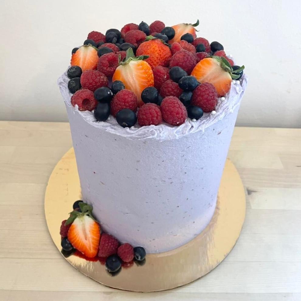 Sugar & Slice Bakery on Main offers fun macarons, custom cookies and