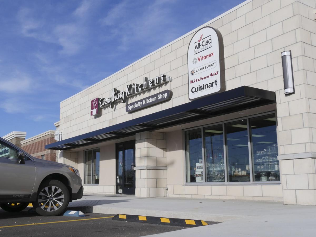 Kitchen/Bar Store: Everything Kitchens | | feastmagazine.com