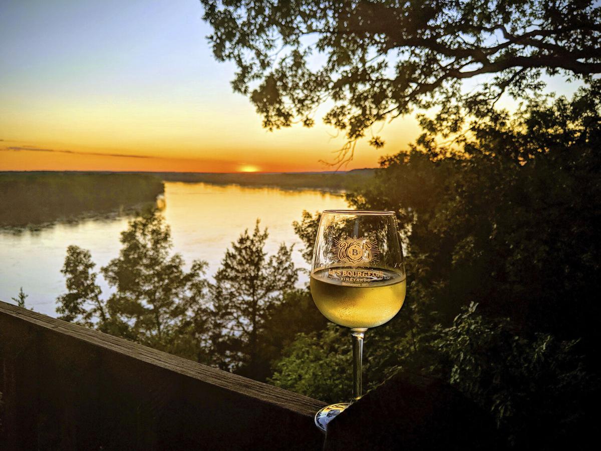 Les Bourgeois Vineyards Remains a Staple for WineLovers in Mid