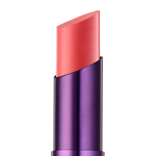 5 Flawless Lip Colors That Aren’t Red