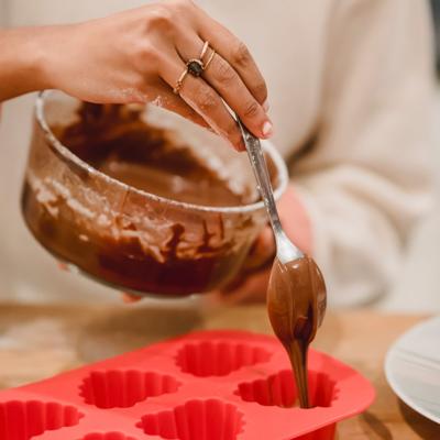 Silicone Baking Molds: A Guide to the Benefits, Usage, and Care
