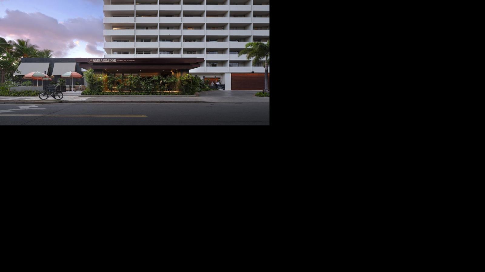 Christmas in Paradise at The Ambassador Hotel of Waikiki