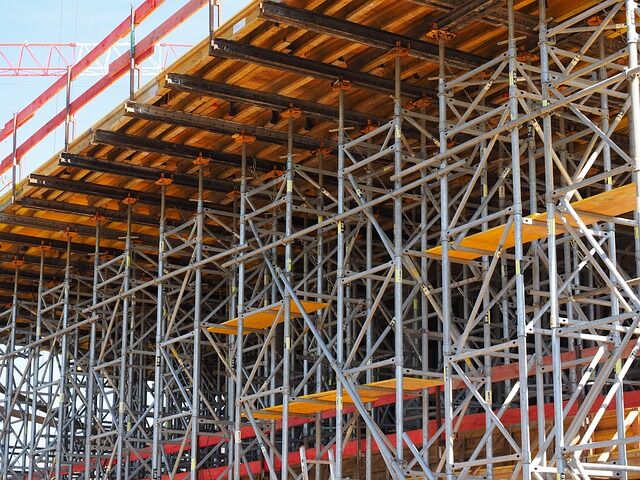 5 Reasons to Try Birdcage Scaffolding