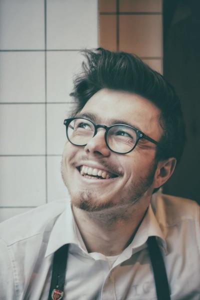 Face Shape Matters: The Right Glasses For Men